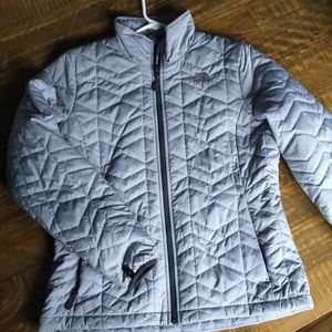 North face puffer jacket
